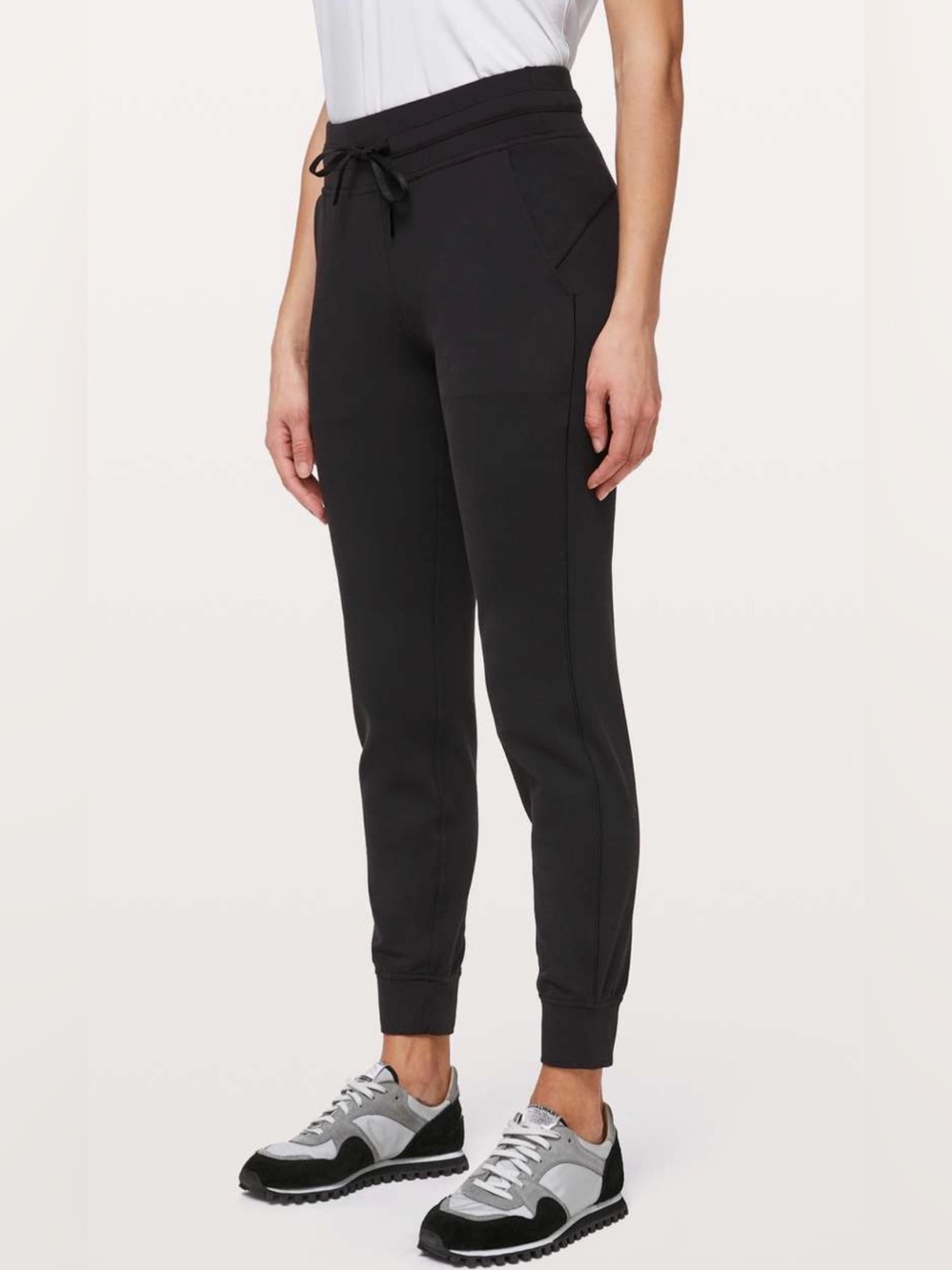 Lululemon women's Ready To Rulu Pant *29" Black jogger size 2